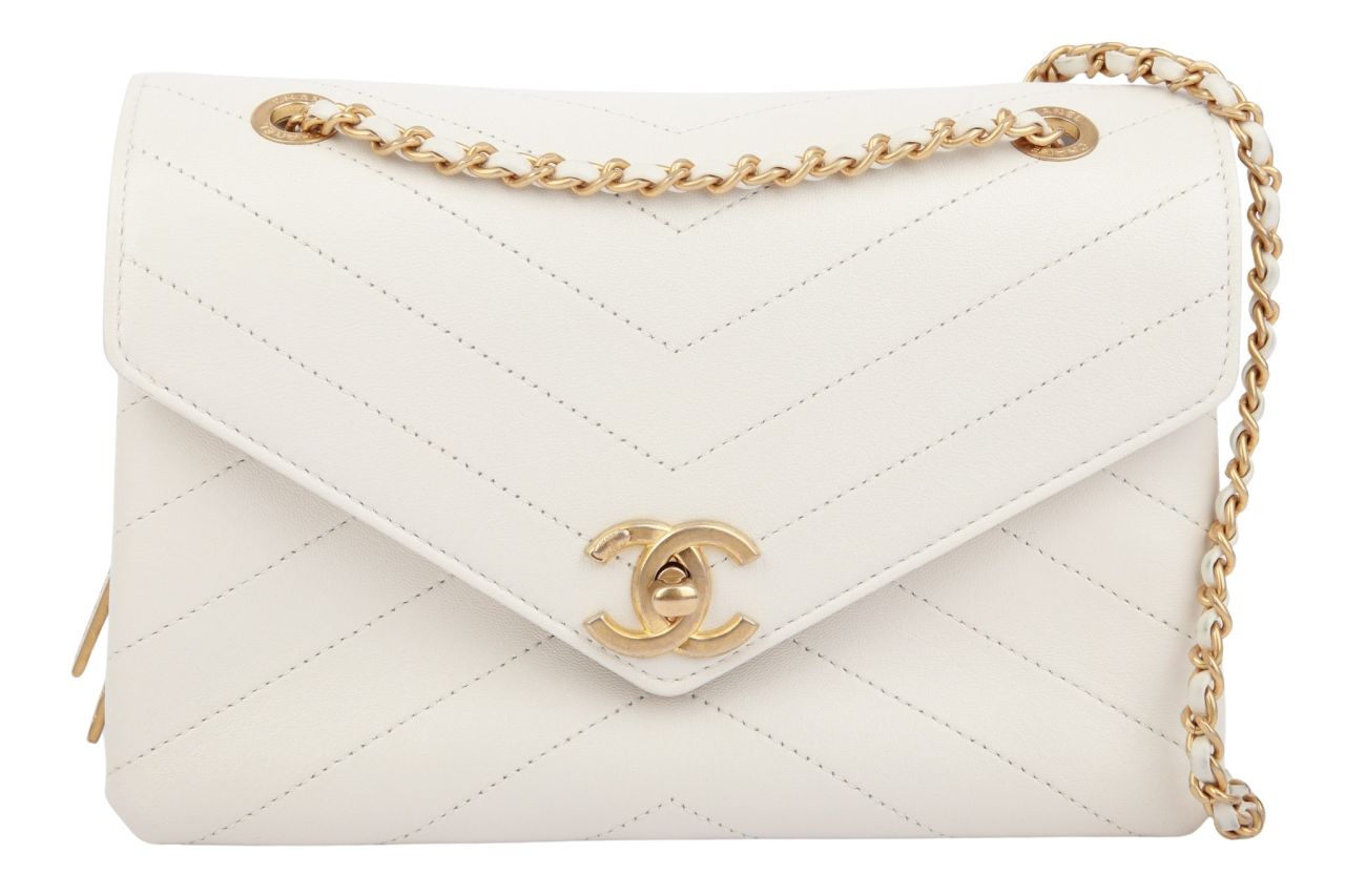 Chanel Coco Chevron Envelope Flap Bag Weiß