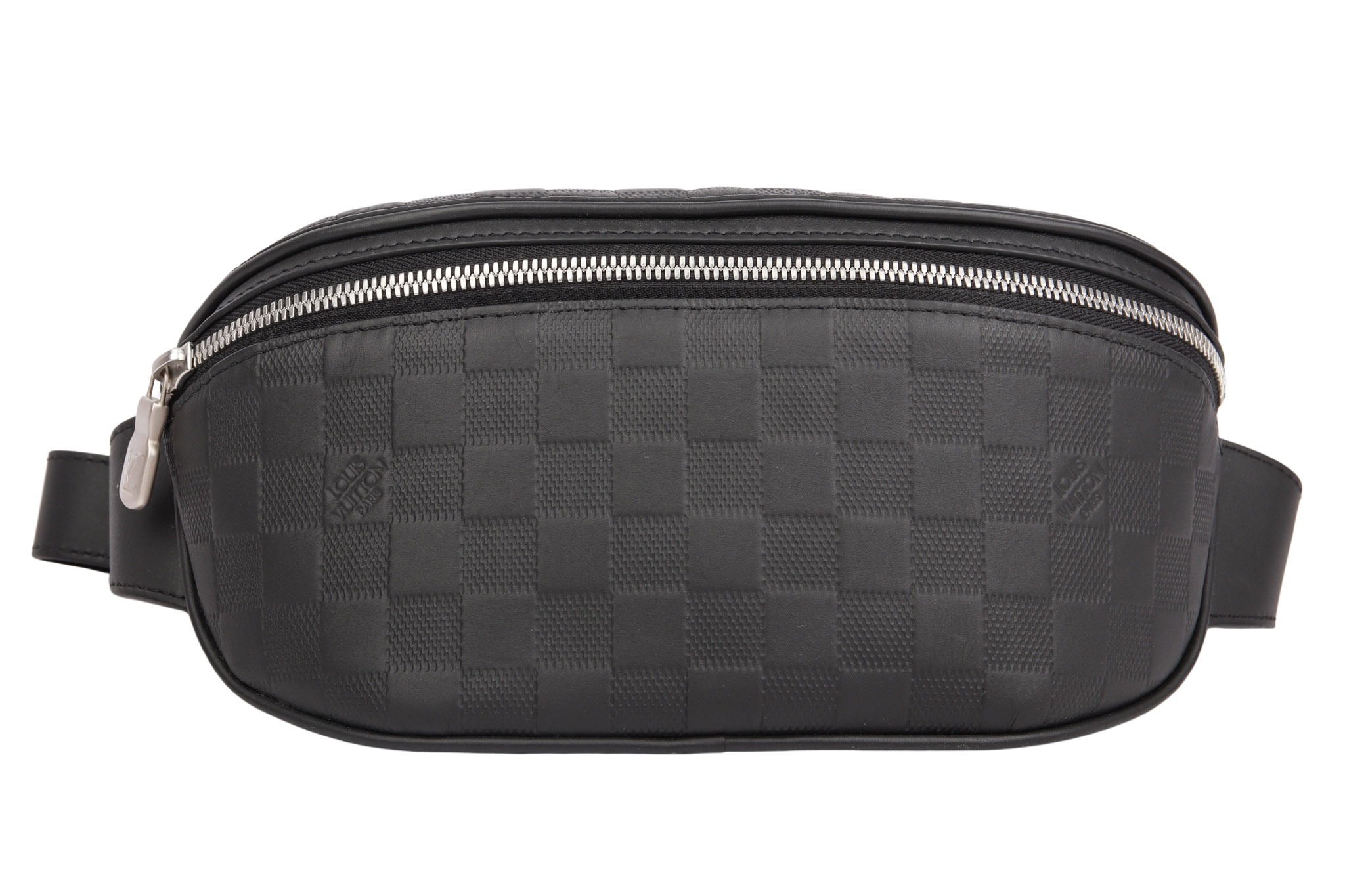 Louis Vuitton Bumbag in Damier Infini Canvas