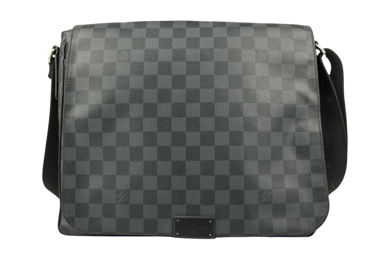 Louis Vuitton District Messenger Bag Damier Graphite
