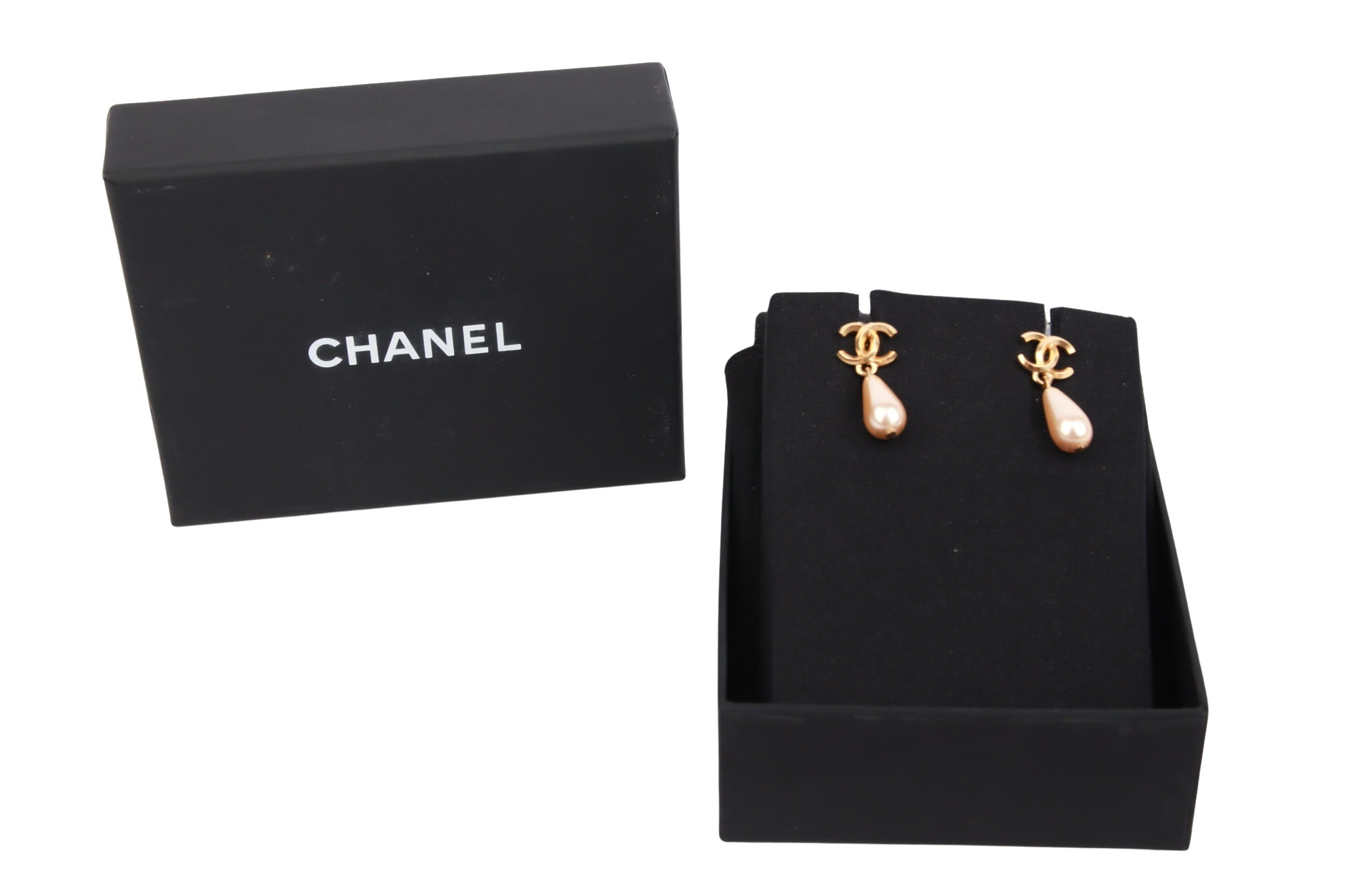 Chanel Vintage Stecker CC Gold / Tropfenperle