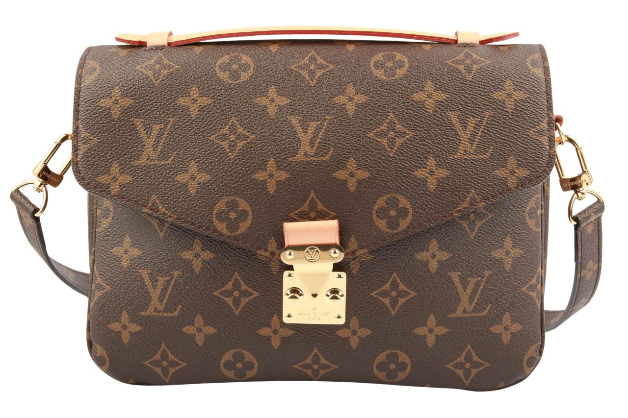 Louis Vuitton Pochette Métis MM Monogram Canvas