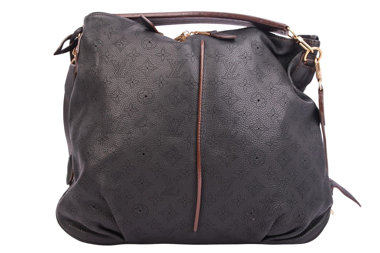 Louis Vuitton Selene MM Monogram Mahina Schwarz