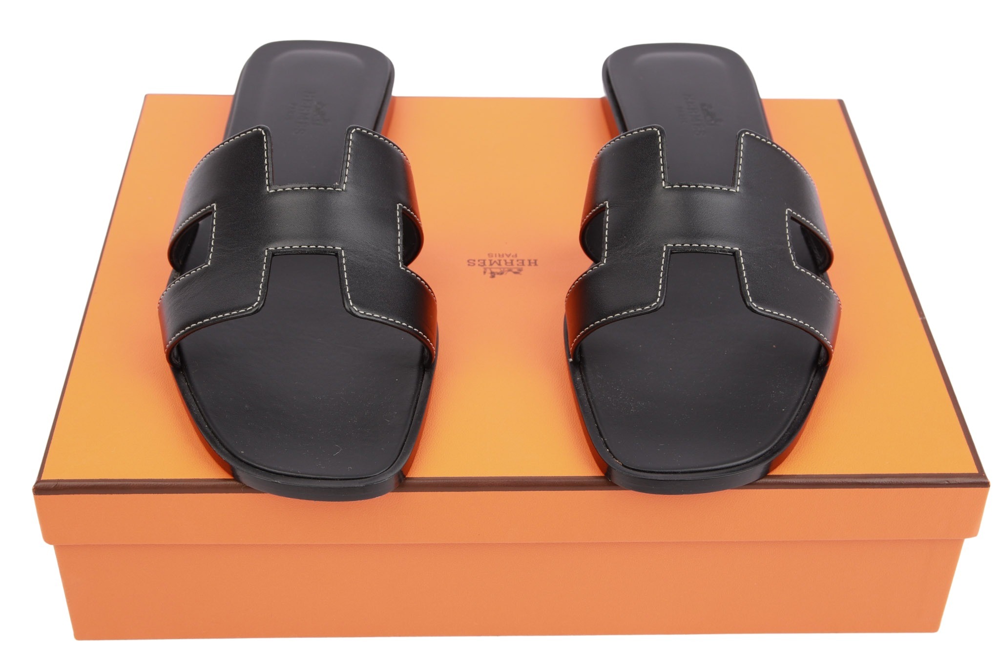 Hermès Oran Sandalen Schwarz Gr. 39