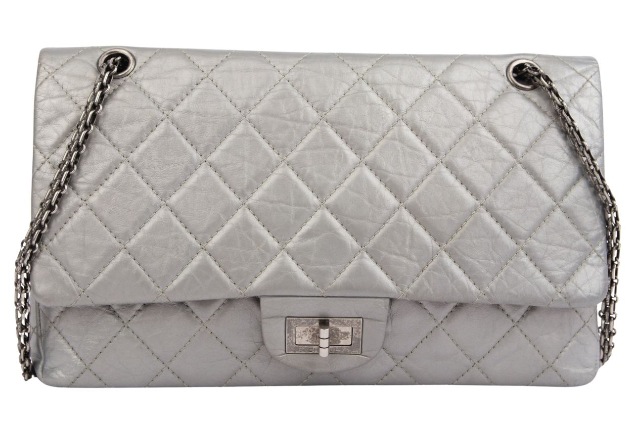 Chanel Reissue 2.55 Double Flap Bag Metallic Silber