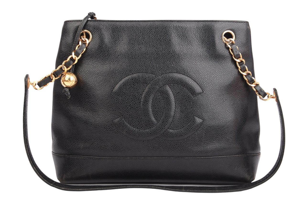 Chanel Vintage CC Shopper Kaviarleder Schwarz