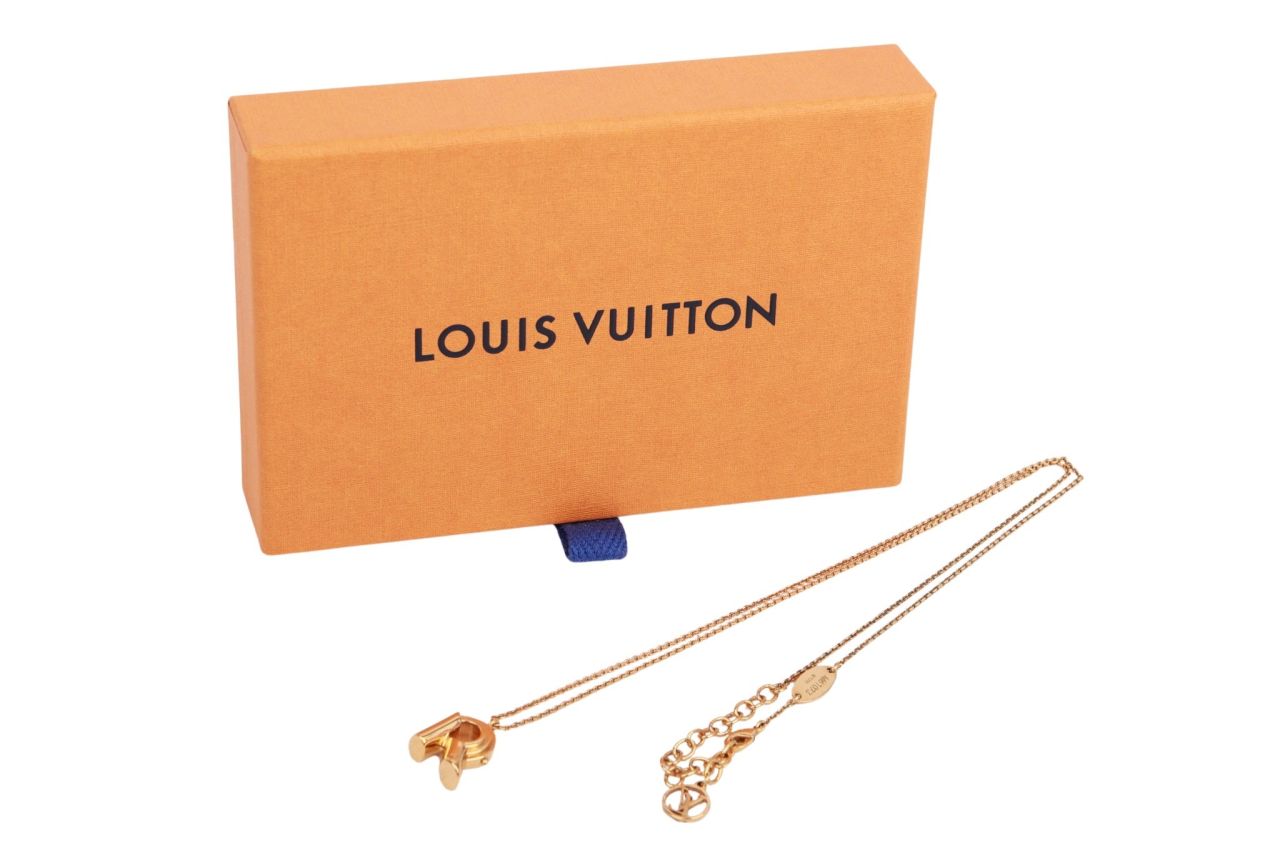 Louis Vuitton LV&ME Halskette Gold "R"