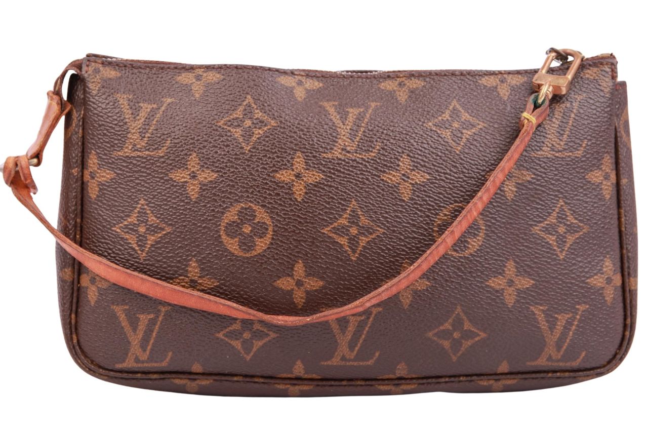 Louis Vuitton Pochette Monogram Canvas
