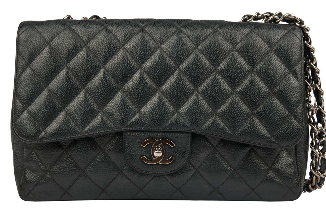 Chanel Jumbo Single Flap Bag Schwarz