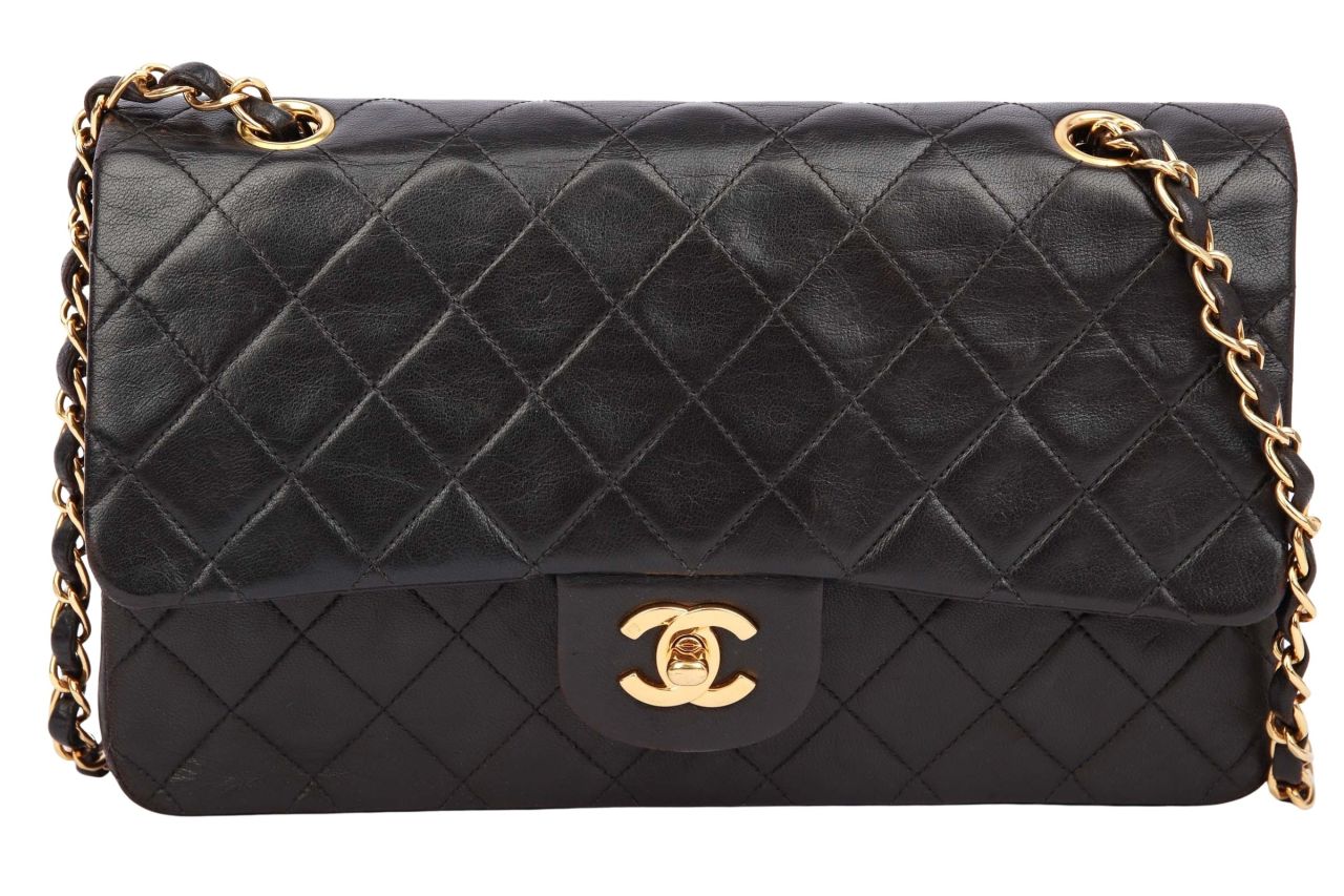 Chanel Timeless Classic Double Flap Bag Medium Schwarz