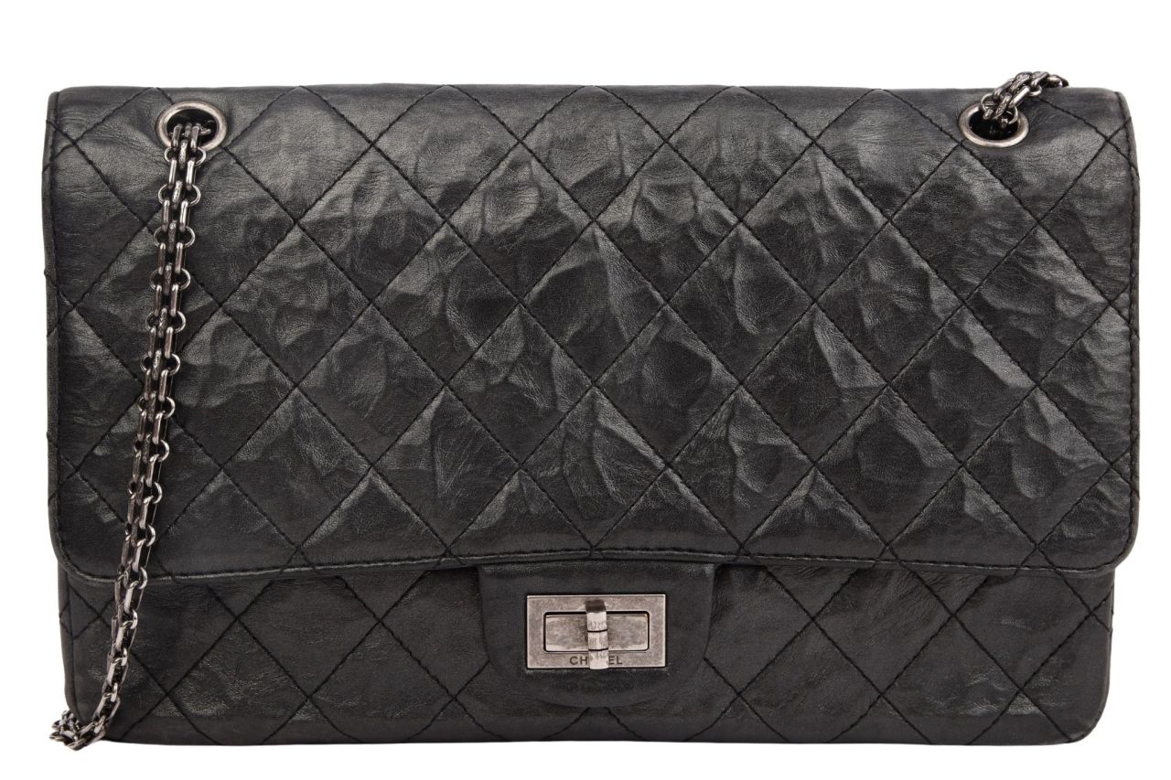 Chanel 2.55 Reissue Maxi Metallic Graphit
