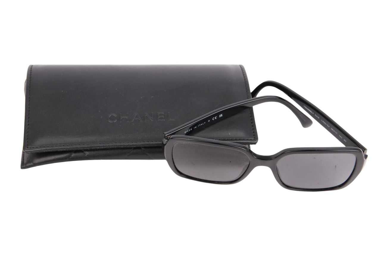 Chanel Sonnenbrille Schwarz