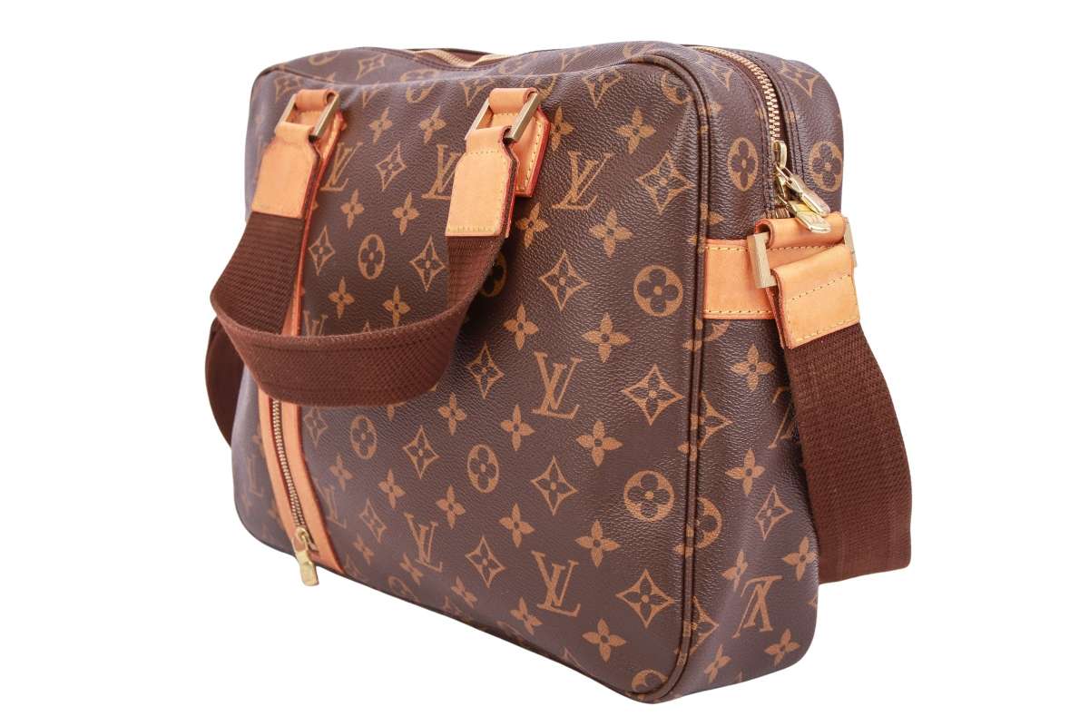 Louis Vuitton Bag Bosphore Monogram Canvas | Luxussachen.com