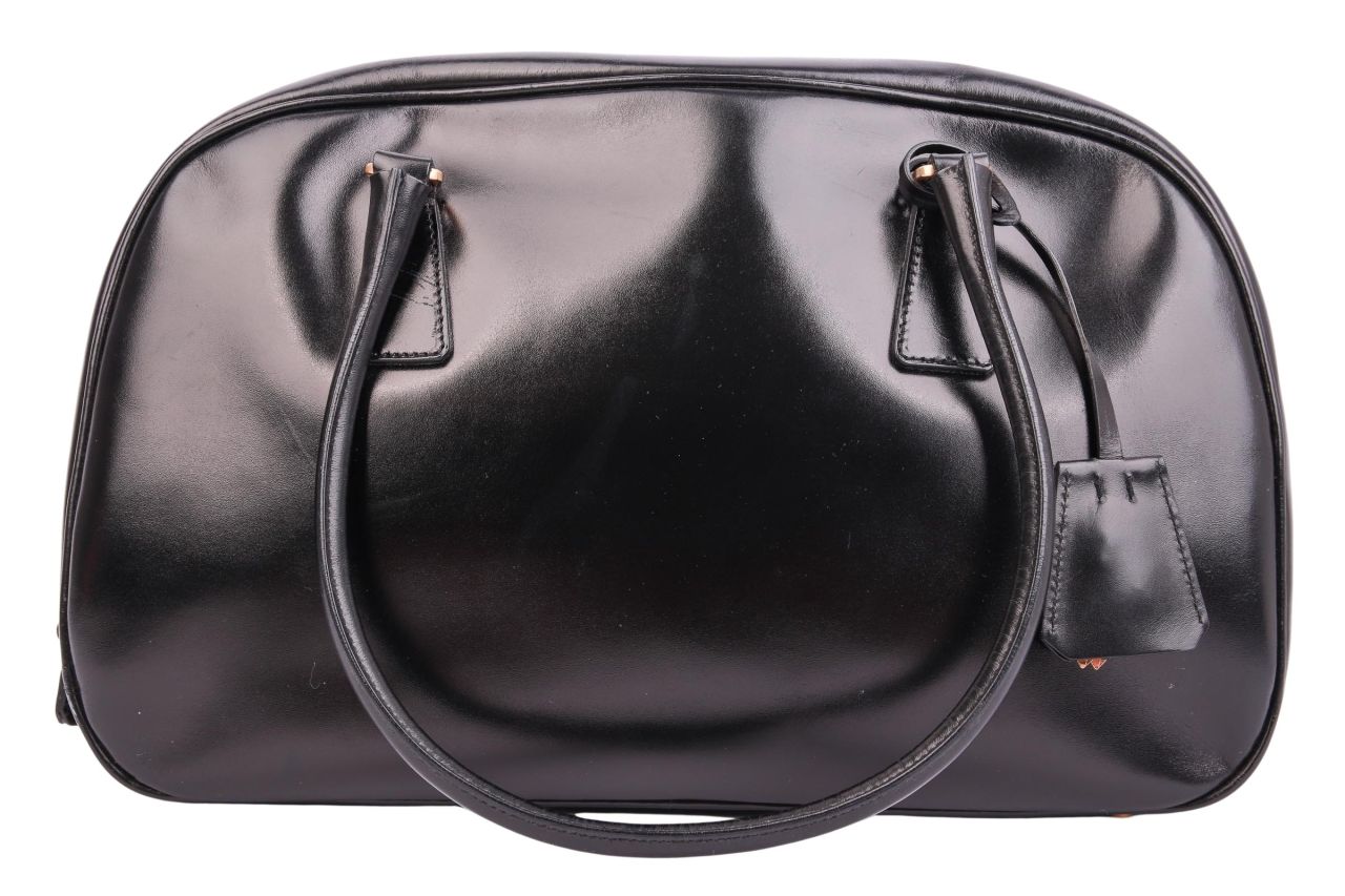 Prada Saffiano Bauletto Handtasche Leder Schwarz