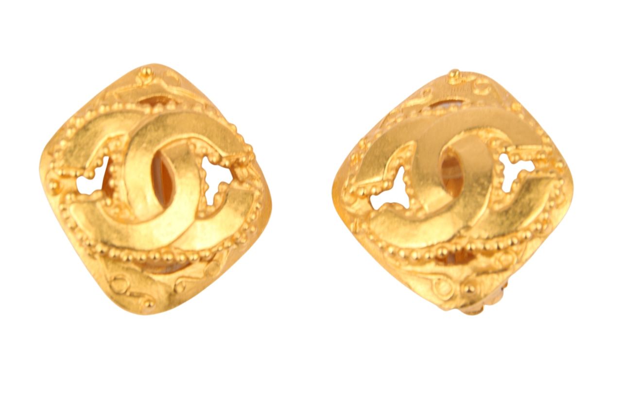 Vintage Chanel Clip-On Ohrringe Gold CC
