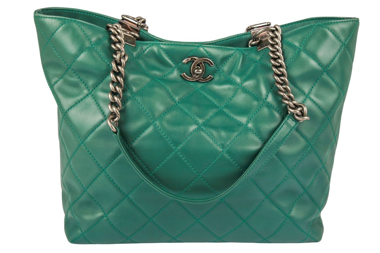 Chanel Shopper Stitched Grün