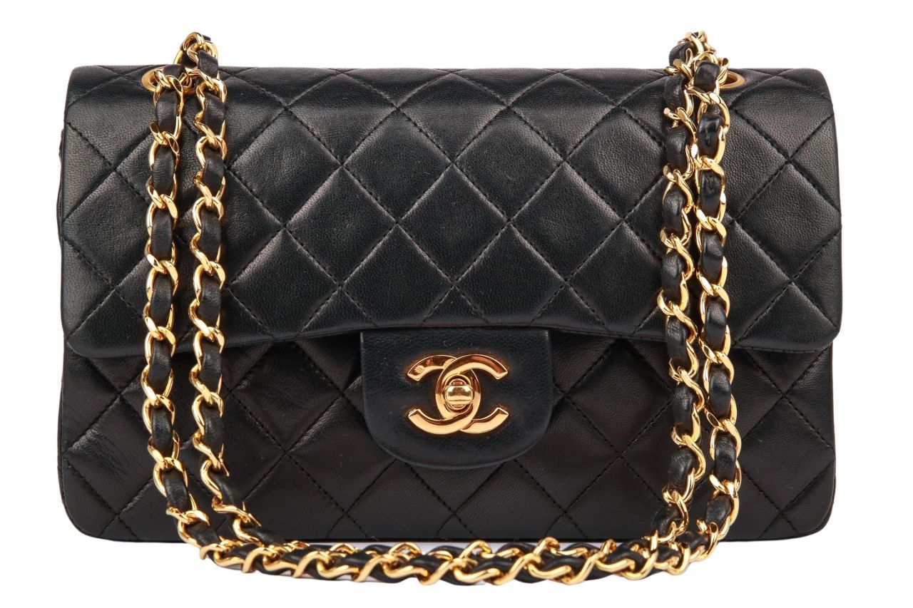 Chanel Timeless Double Flap Bag Medium Schwarz
