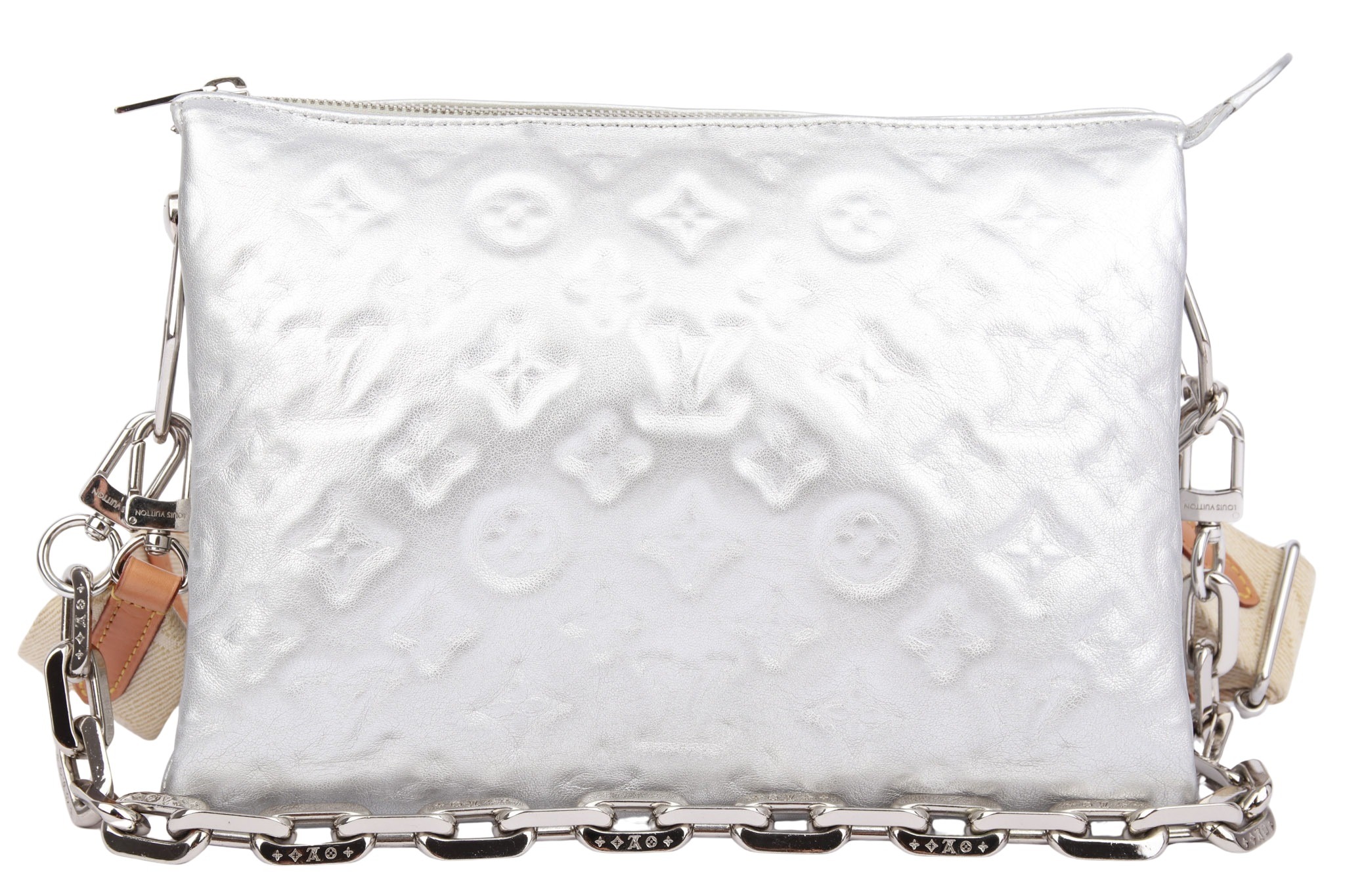 Louis Vuitton Coussin PM Cuir Empreinte Silber