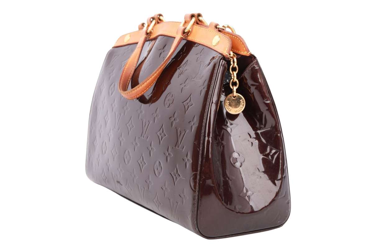 Louis Vuitton Brea MM Monogram Vernis Amarante | Luxussachen.com