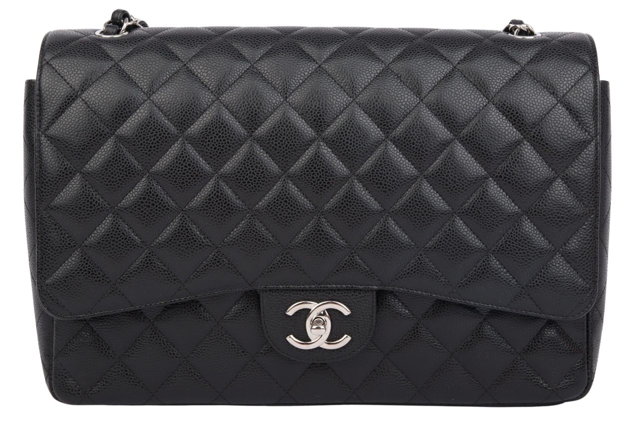 Chanel Timeless Maxi Flap Bag Kaviarleder Schwarz
