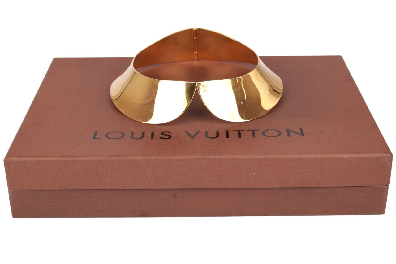 Louis Vuitton Collar Necklace Lock Me Gold