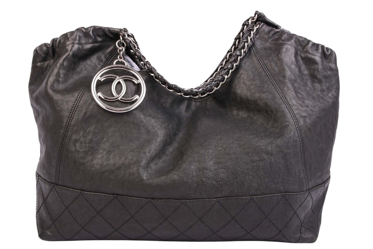 Chanel Coco Charm Shopper