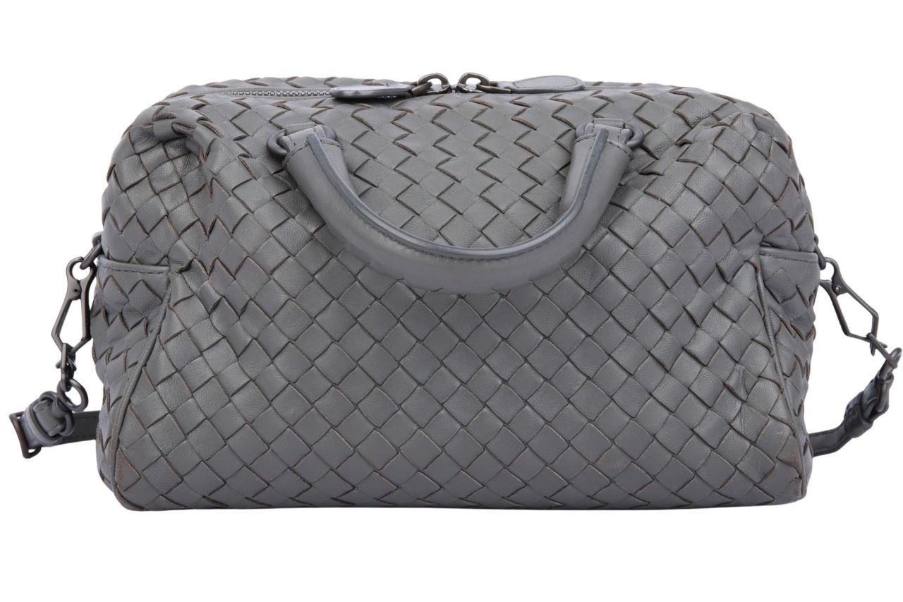 Bottega Veneta Intrecciato Crossbody Bag Grau