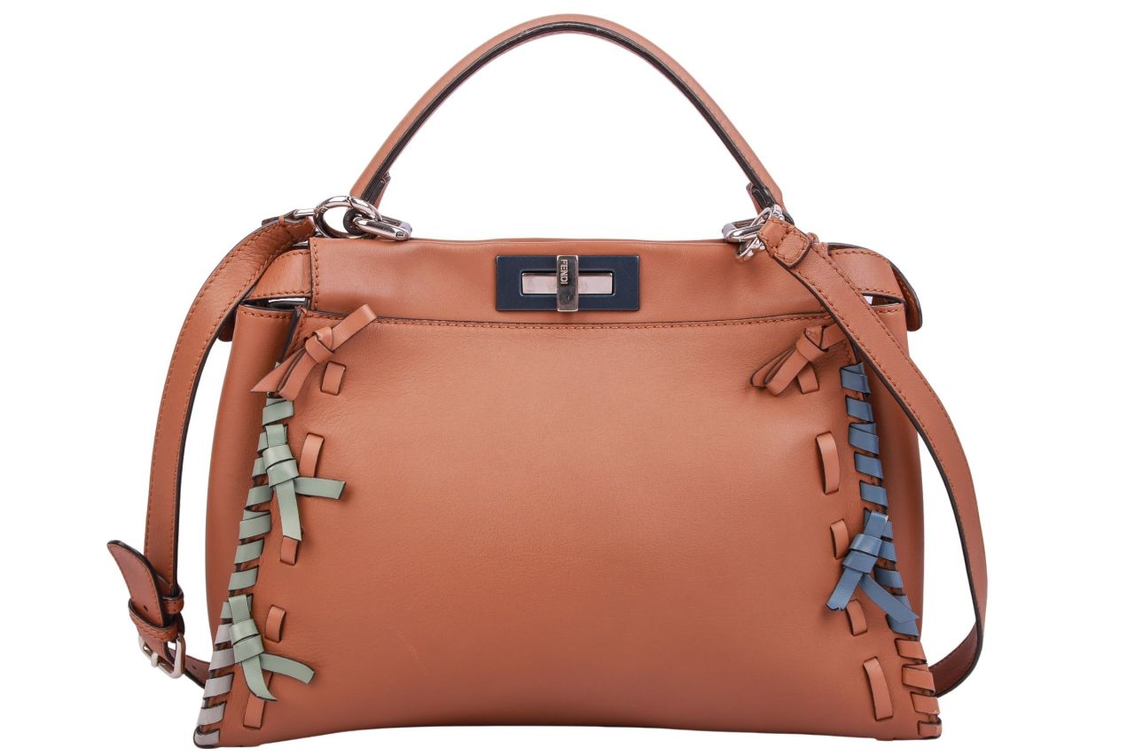 Fendi Peekaboo Medium Braun