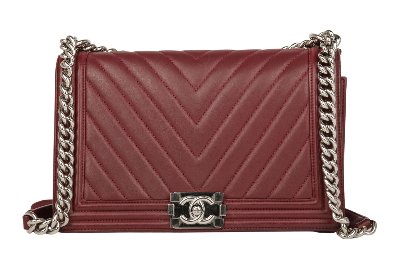 Chanel Boy Bag Medium Bordeaux