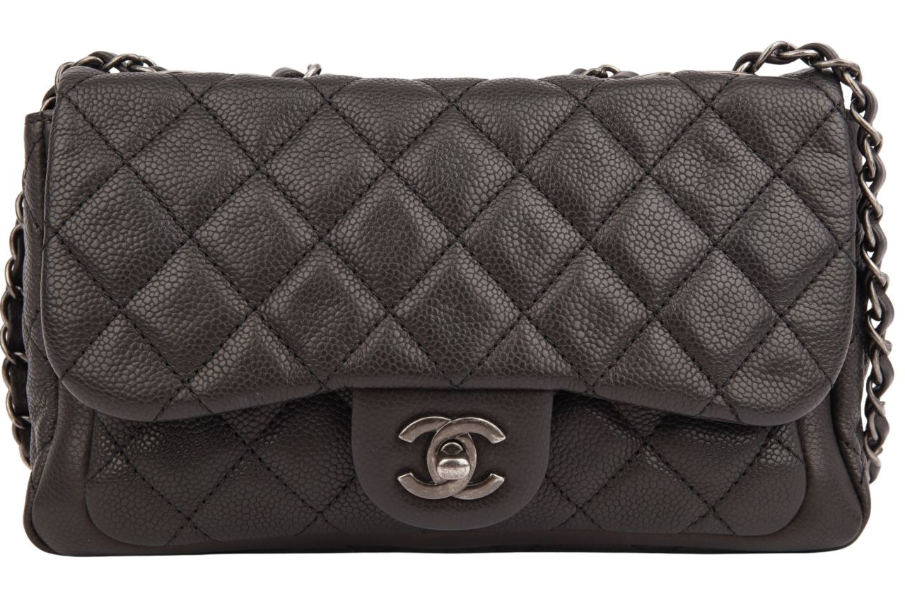 Chanel Classic Flap Bag Small Schwarz