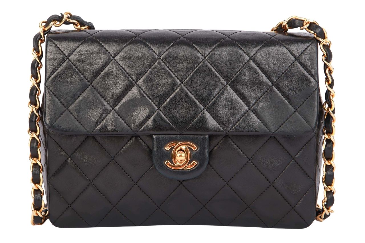Chanel Timeless Mini Square Schwarz Leder