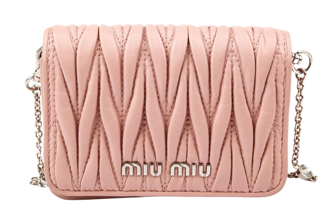 Miu Miu Matelassé Wallet on Chain Rosa
