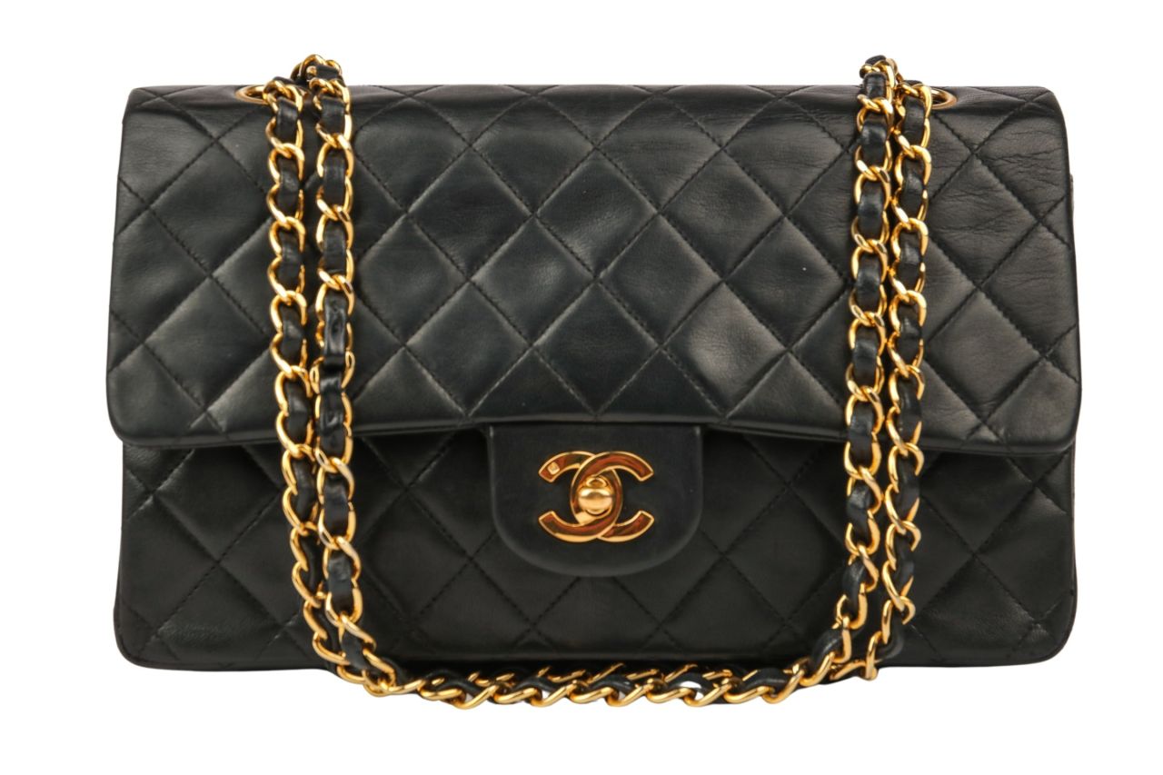 Chanel Timeless Classic Double Flap Bag Medium Schwarz