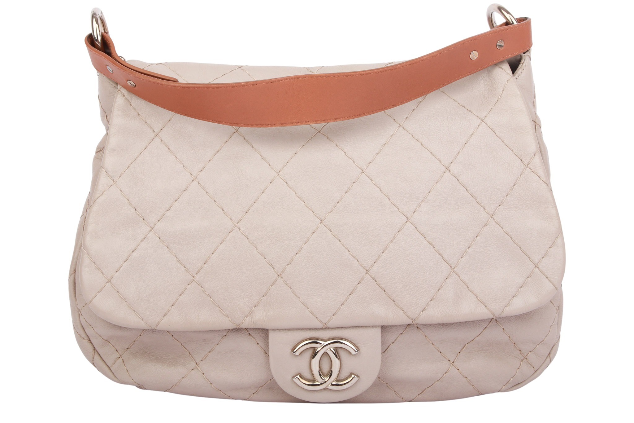 Chanel On The Road Hobo Bag Grau Leder