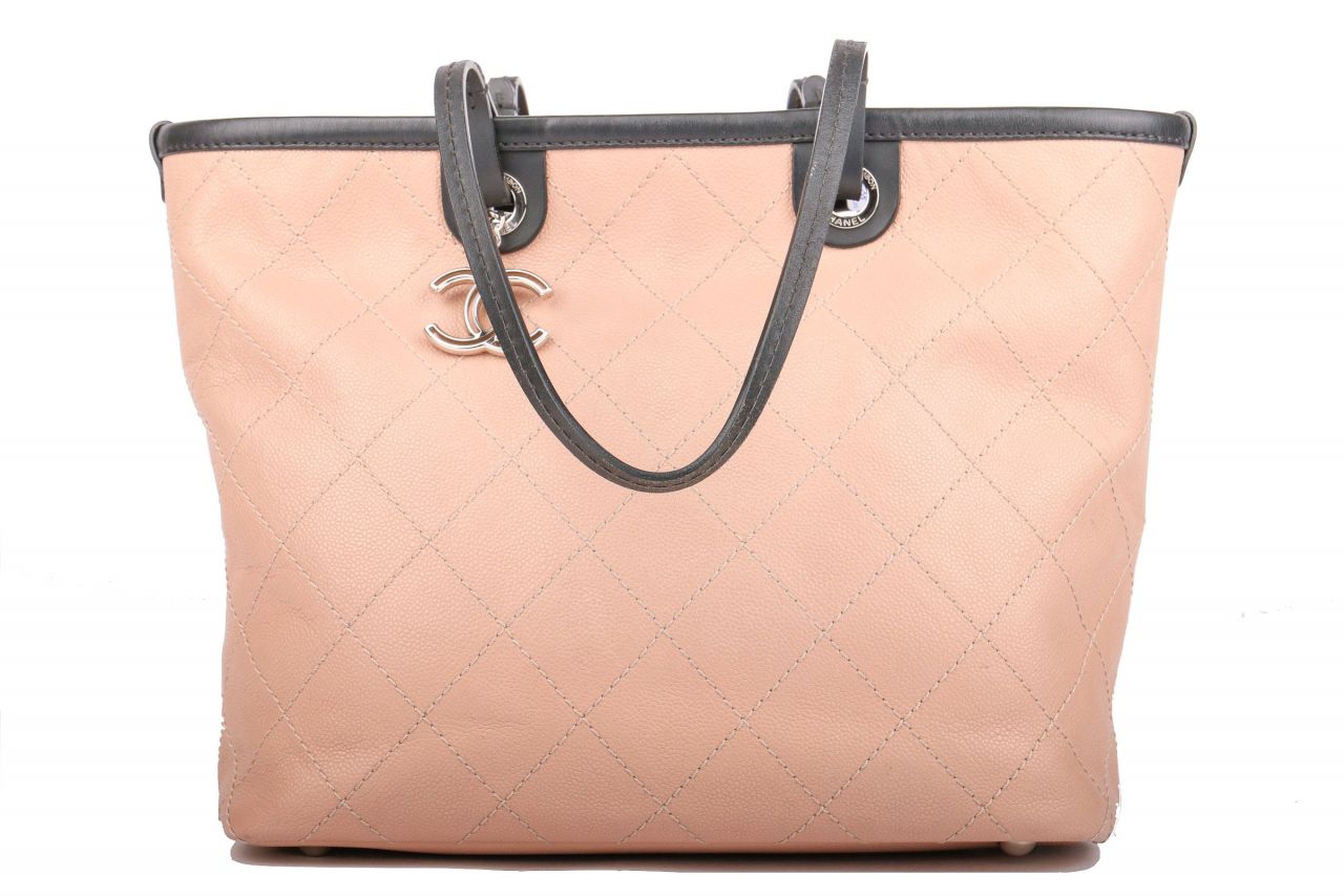 Chanel Shopper mit Pochette Kaviarleder Nude