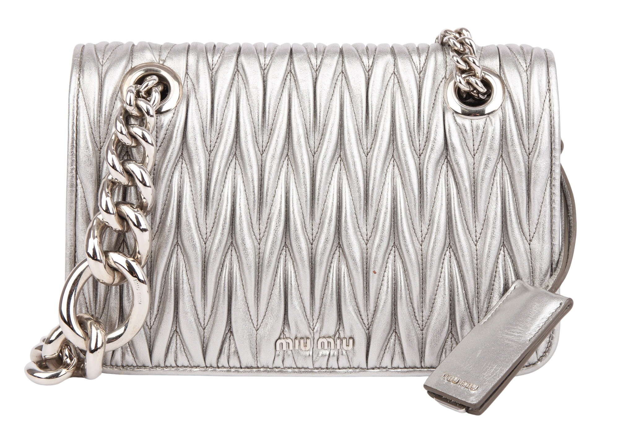Miu Miu Matelassé Umhängetasche Silber Metallic