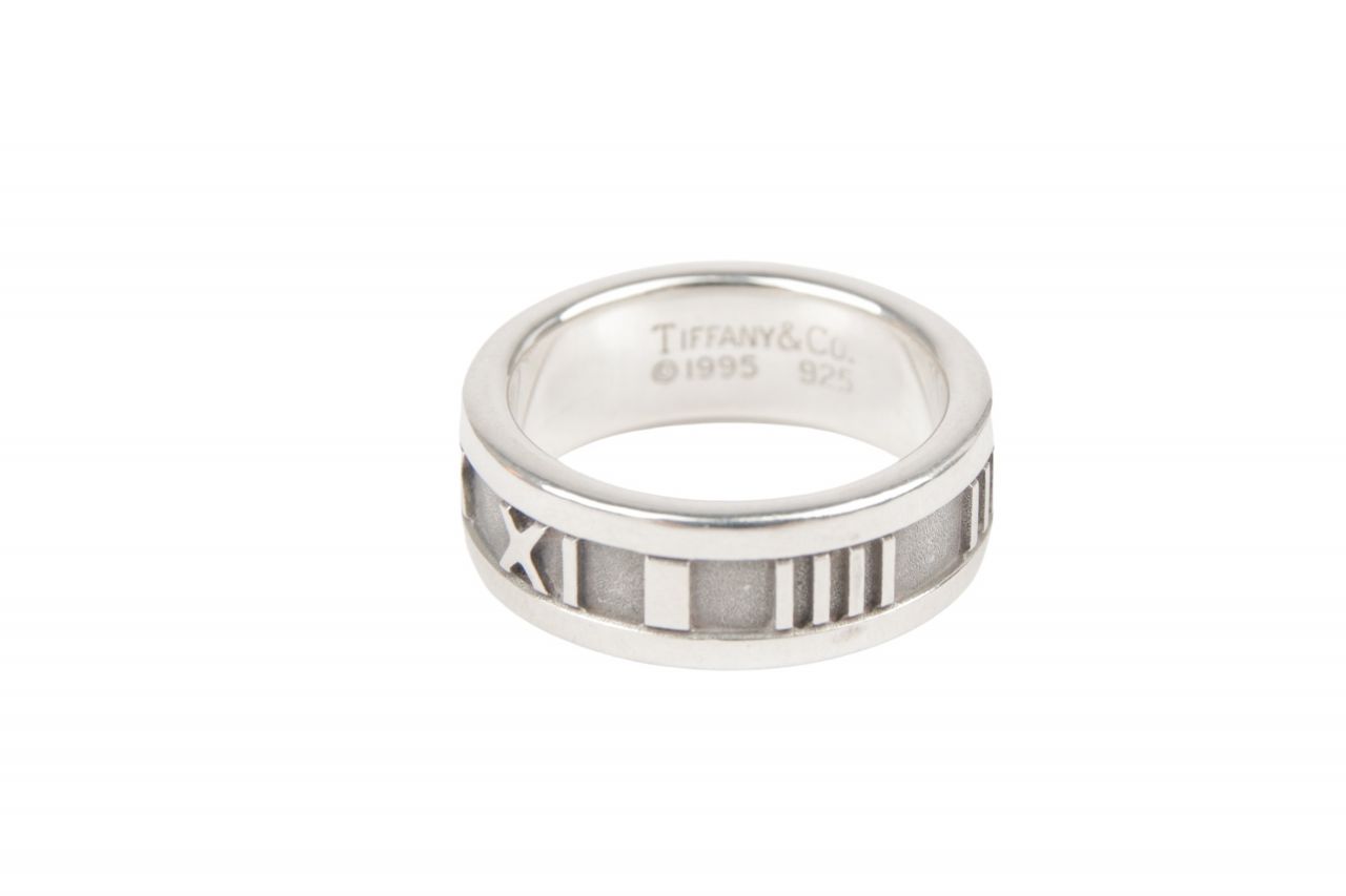 Tiffany & Co. Atlas Ring Size 50