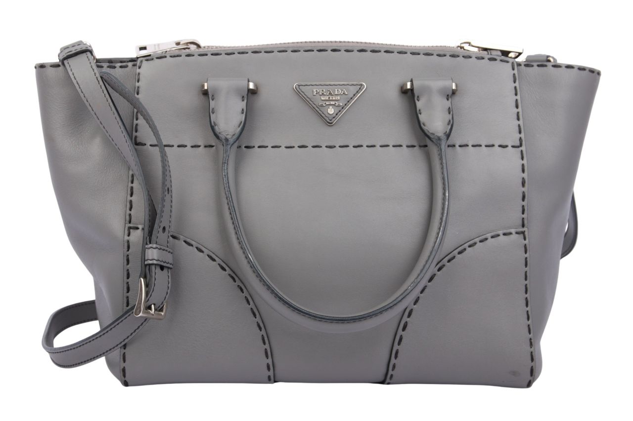 Prada City Calf Handtasche Grau Leder