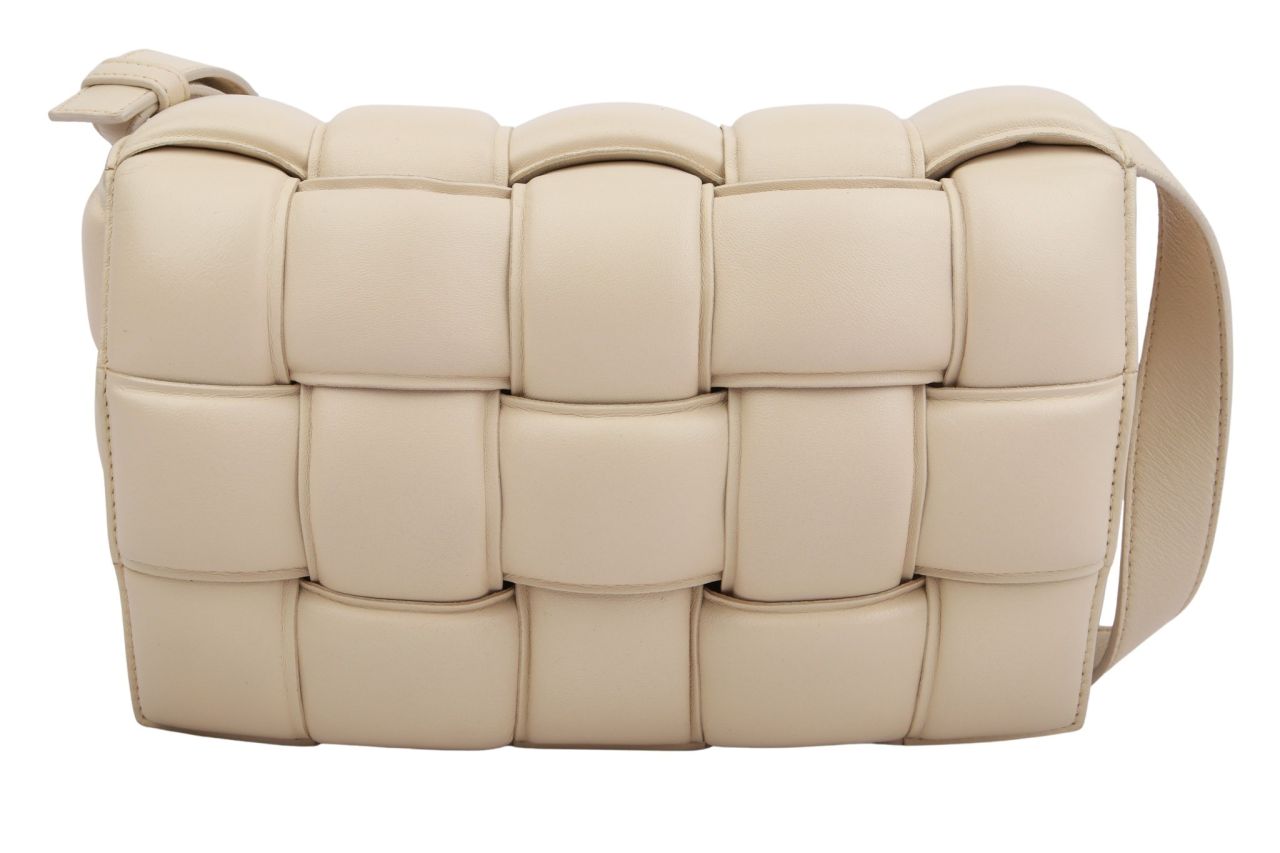 Bottega Veneta Padded Cassette Weiß
