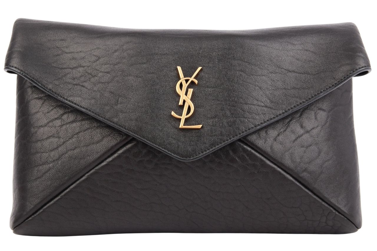 Saint Laurent Cassandre Envelope Pouch Schwarz