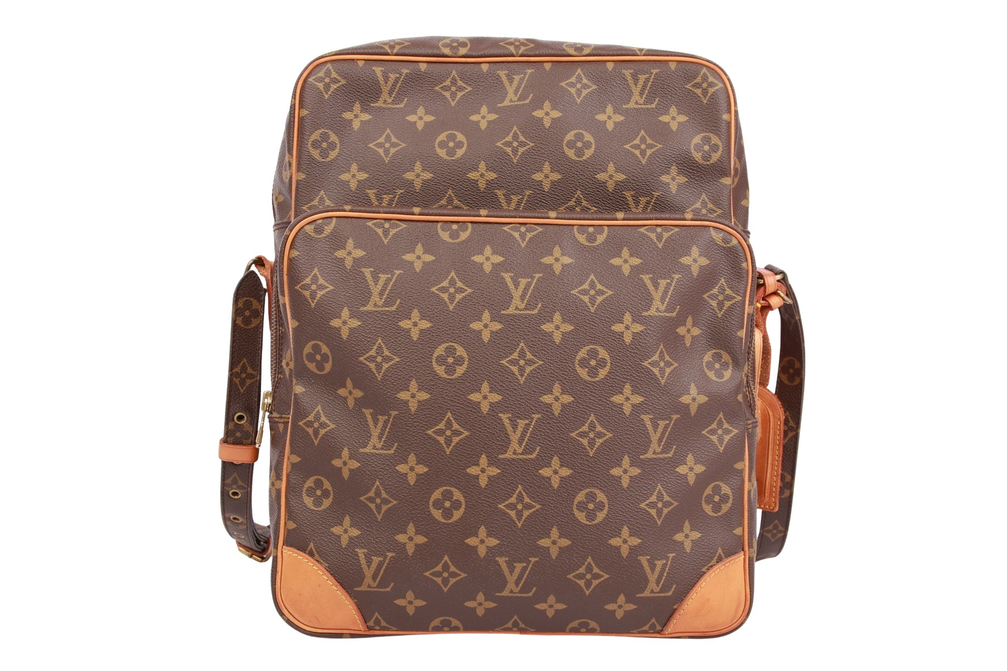 Louis Vuitton Amazone Monogram Canvas