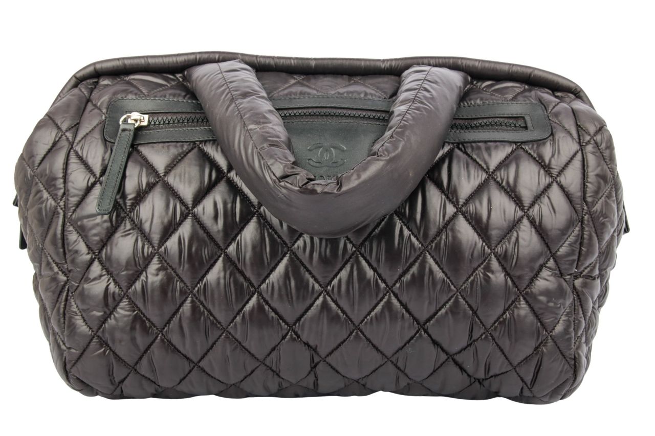 Chanel Cocoon Handtasche Nylon Schwarz