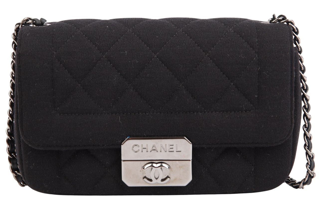 Chanel Flap Bag Small Schwarz