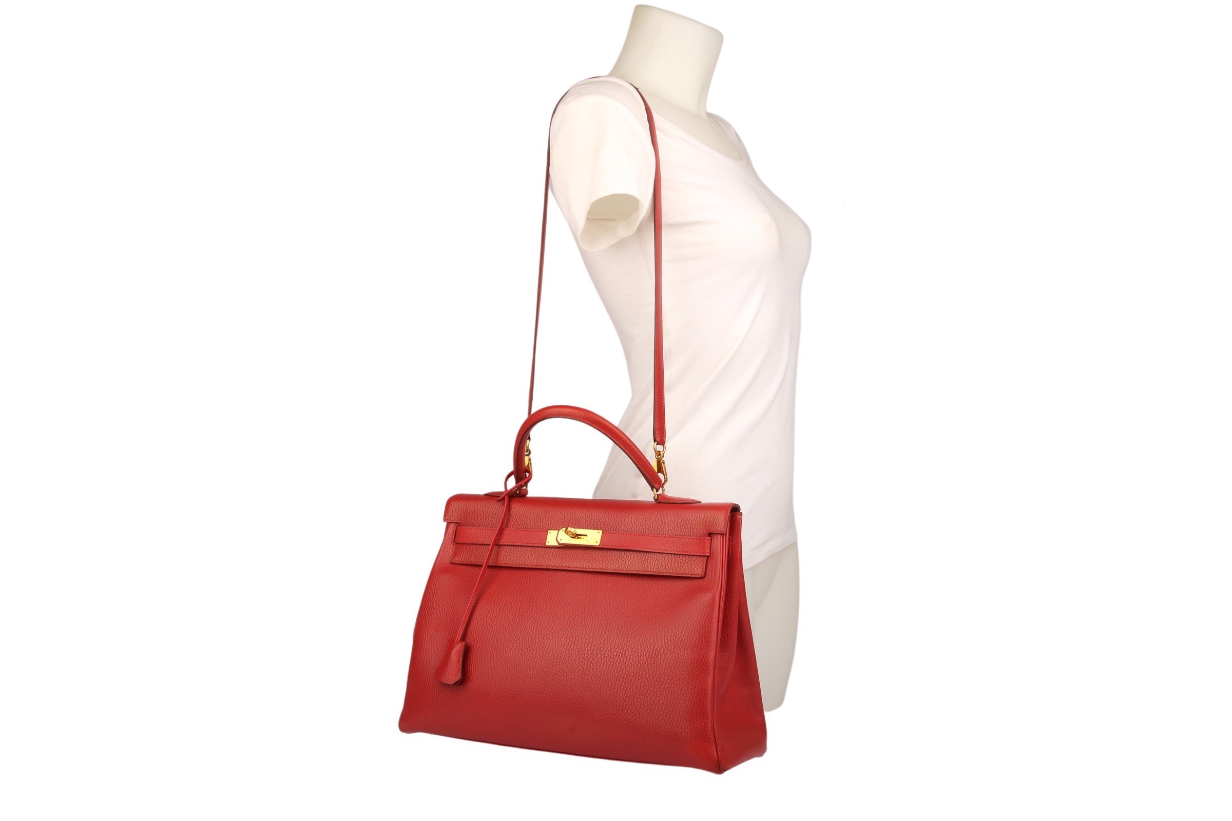 Elegance Redefined: Hermès Ardennes Kelly Retourne 35