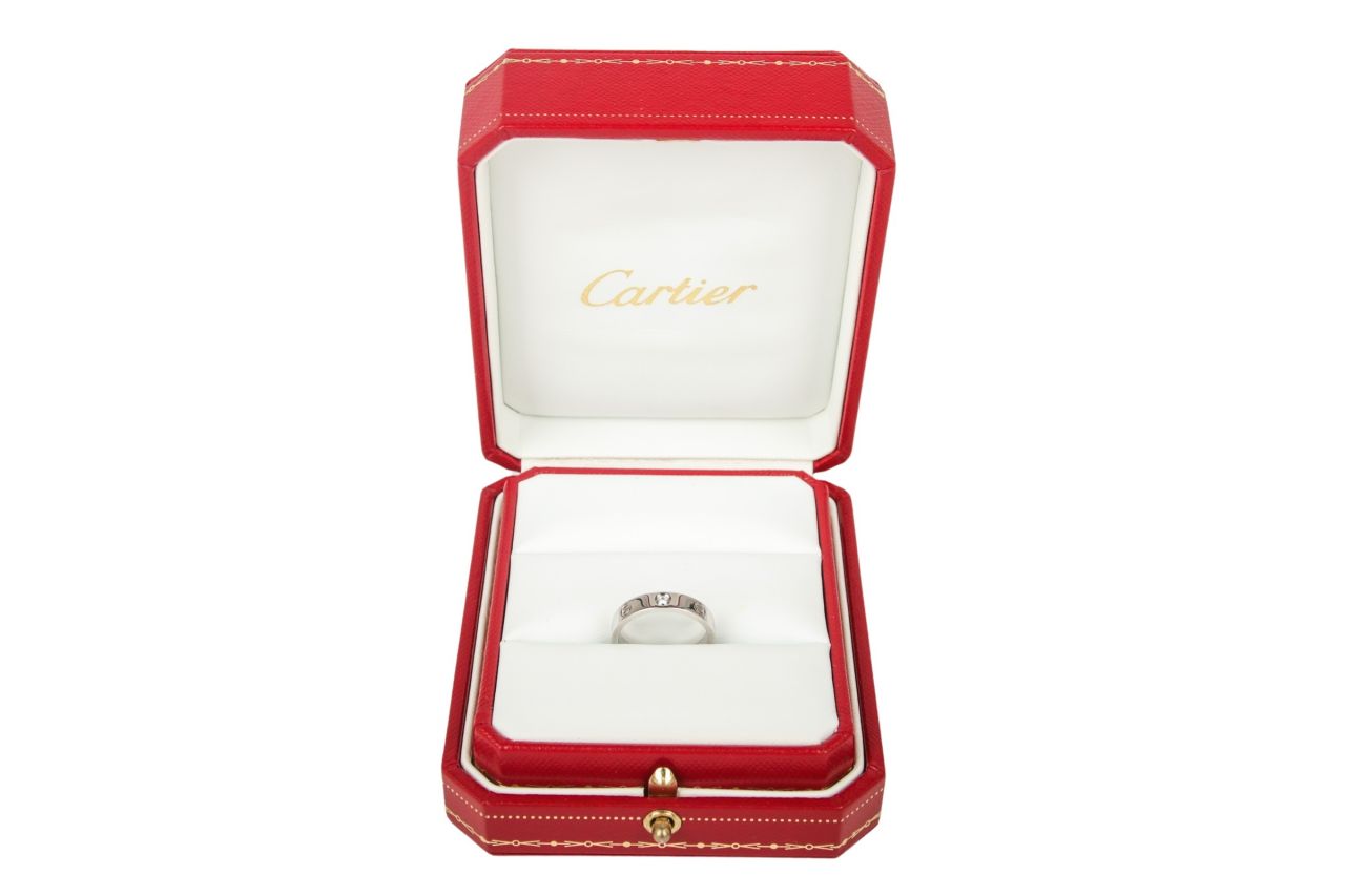Cartier Love Ring Diamant 0,02ct Weißgold