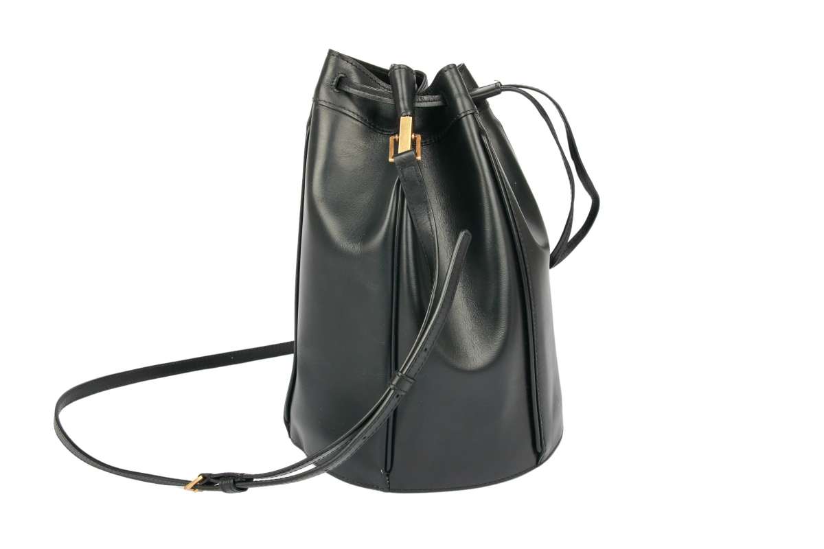【関税&送料込】Saint Laurent Leather Bucket Bag bucket bag in leather | Saint Laurent | YSL PT