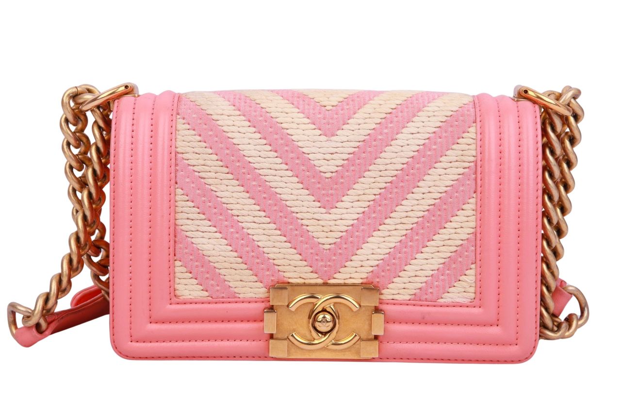 Chanel Chevron Small Boy Flap Bag Rosa