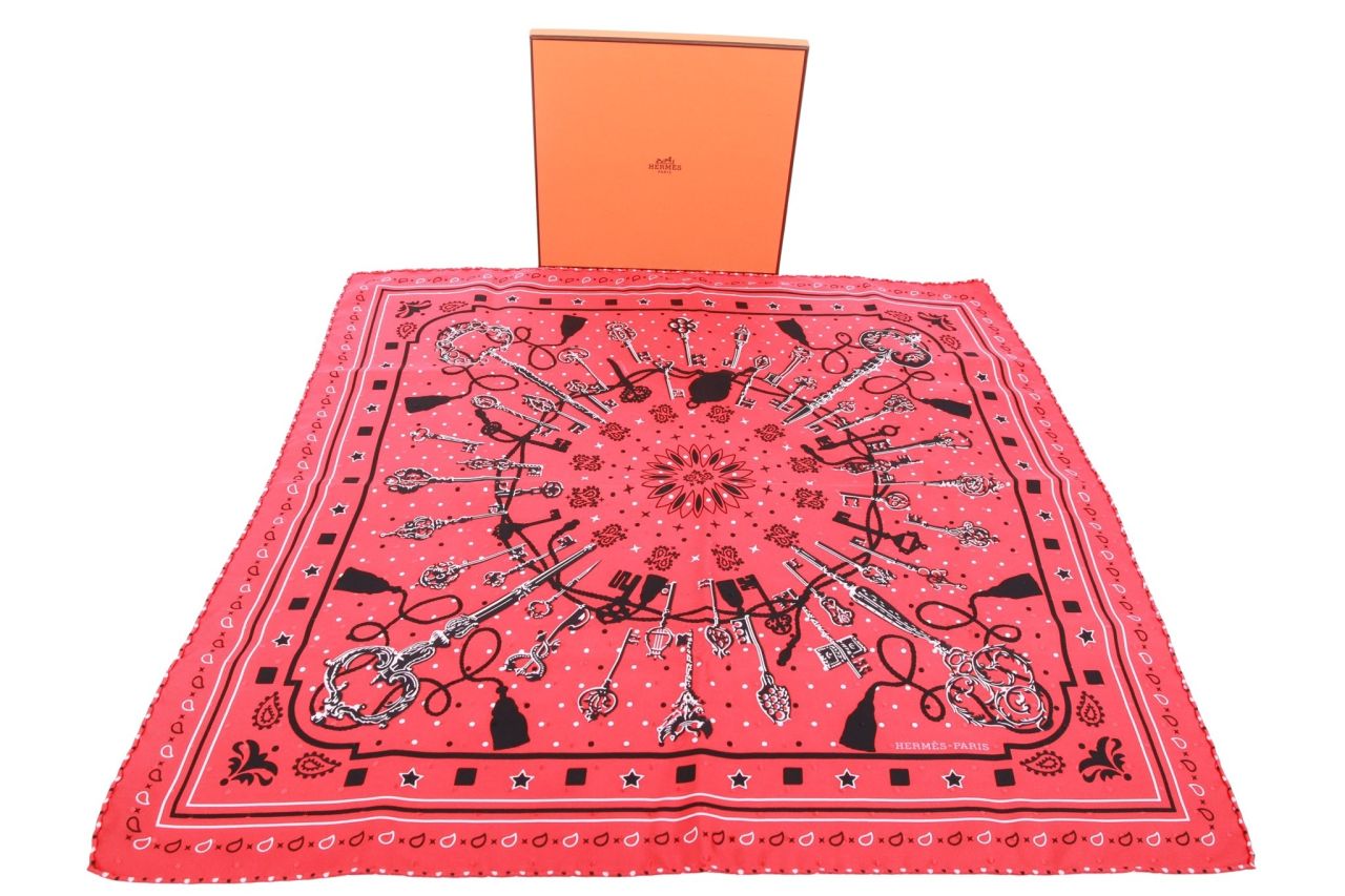 Hermès Tuch Bandana Style Rot