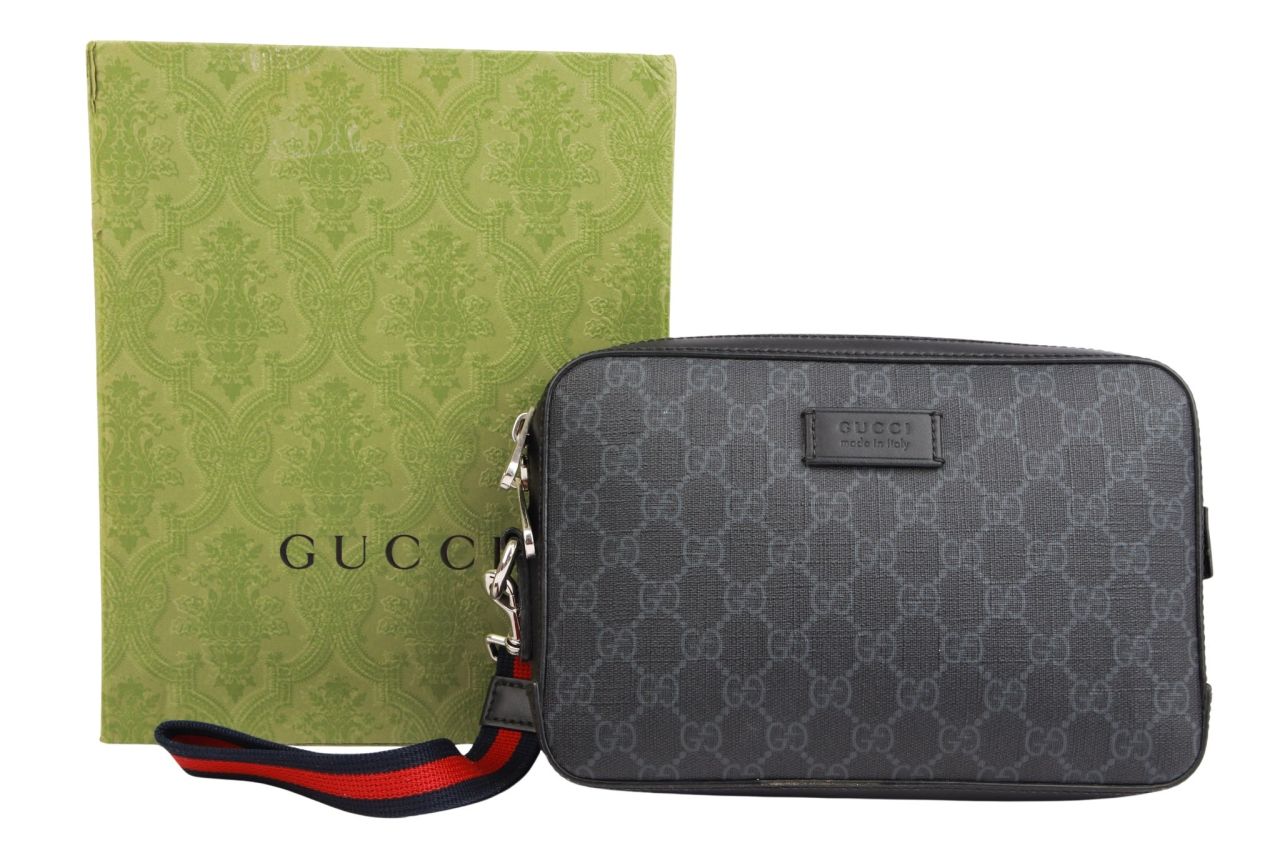Gucci Guccissima Pouch Schwarz
