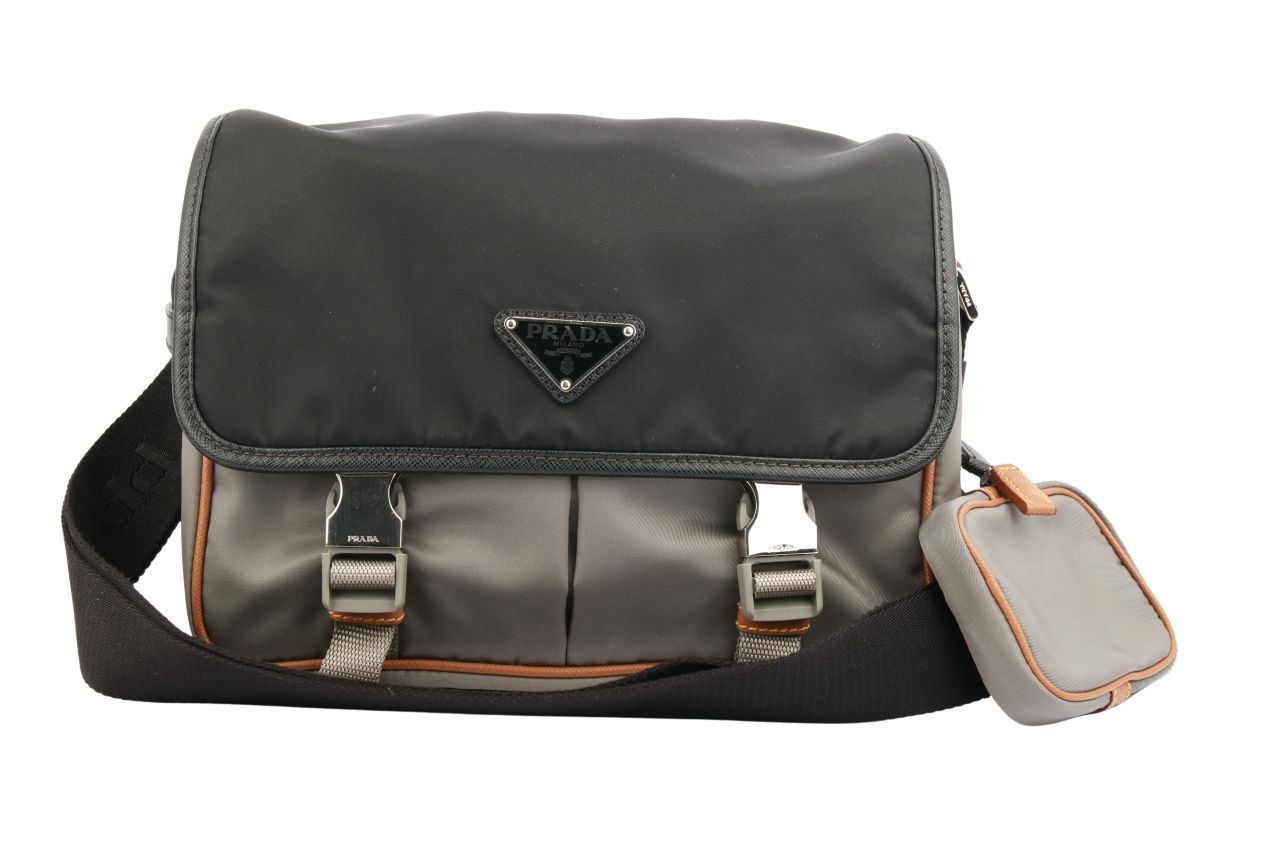 Prada Umhängetasche Re-Nylon Schwarz / Grau