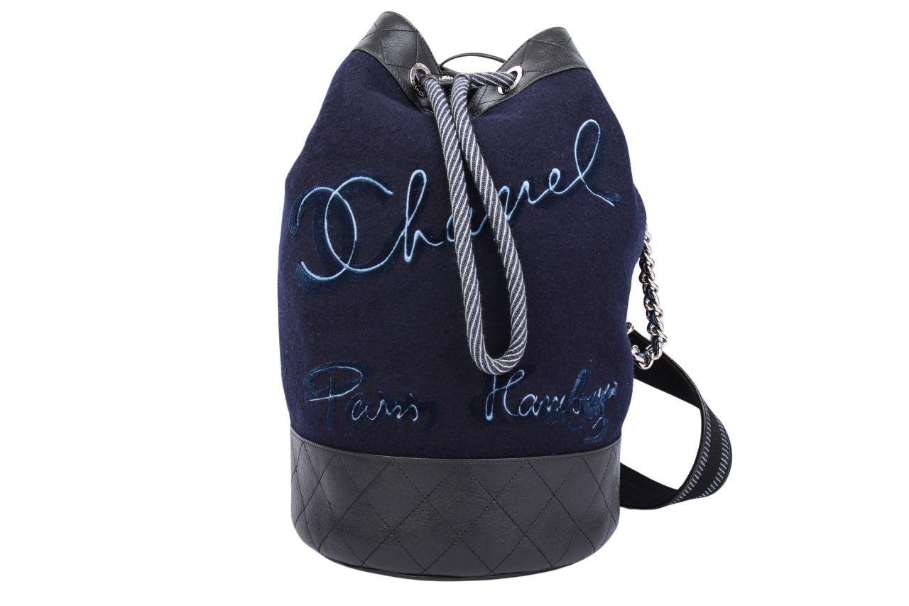 Chanel Rucksack Wolle Lammleder Marinelblau